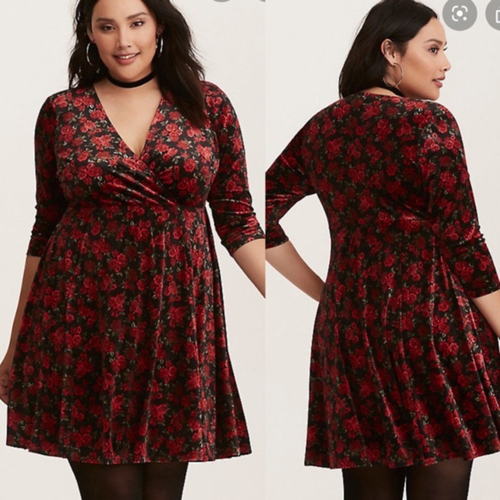 BLACK & RED FLORAL PRINT VELVET FAUX WRAP DRESS 2x